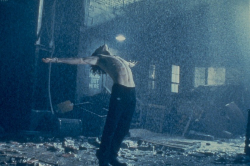 El superhéroe más oscuro de la historia regresa con la versión definitiva de una película mítica. El 30 aniversario de un espectáculo muy diferente a Marvel y DC llega con estos codiciados steelbooks