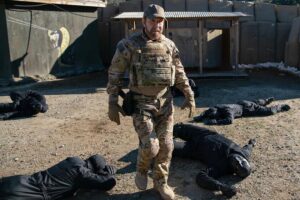 La película de ciencia ficción con la que Chuck Norris vuelve al cine 12 años después. Un espectáculo con alienígenas, acción y el protagonista de una serie legendaria de los 80