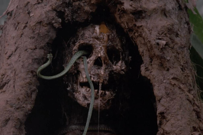 El escritor de novelas románticas empalagosas que guionizó una secuela falsa de 'Holocausto caníbal'