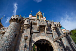 Hay truco en la clásica silueta del castillo Disney, así consiguen engañar a tu vista los diseñadores de los parques