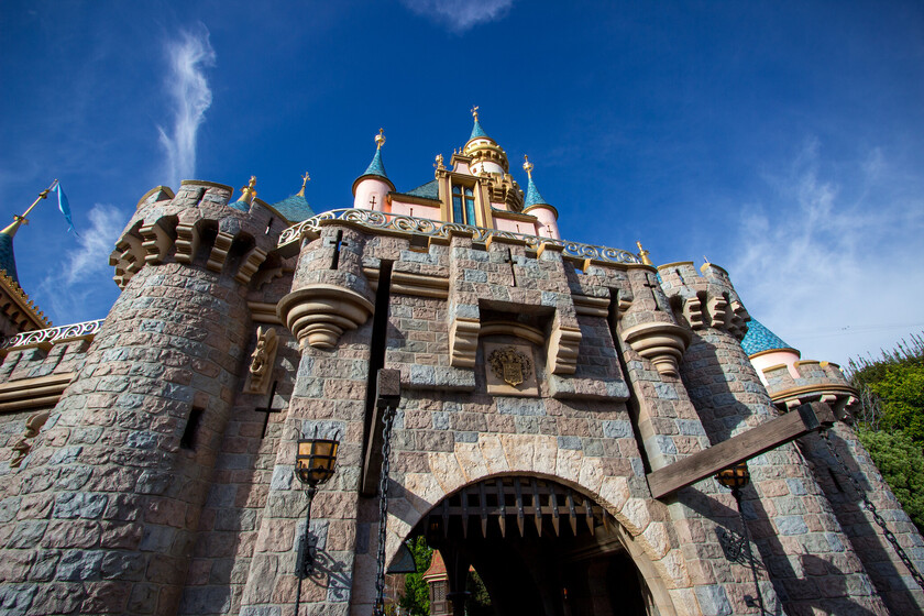 Hay truco en la clásica silueta del castillo Disney, así consiguen engañar a tu vista los diseñadores de los parques