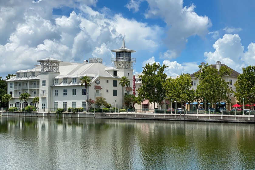 12.000 personas viven en un pueblo idílico en EEUU. Es una "ciudad Disney" que se independizó de la compañía