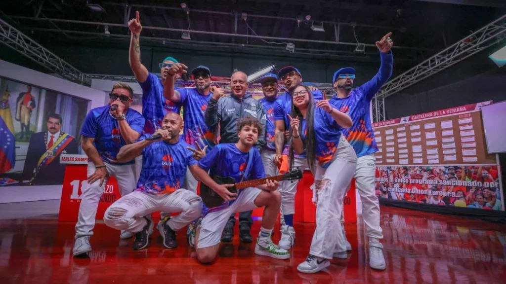 Cabello: En los barrios habita gente buena que trabaja por la Patria