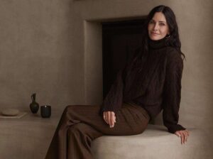 Courteney Cox aseguró que habla con el difunto Matthew Perry