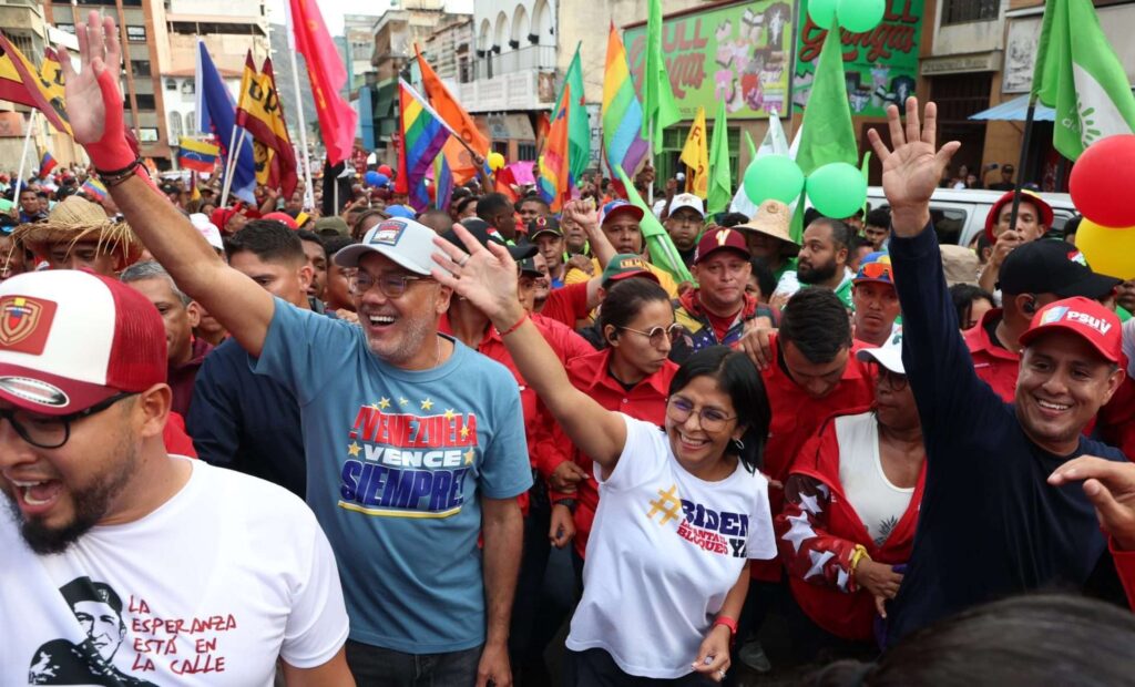 Delcy Rodríguez: los patarucos son caradura y jamás han ayudado al pueblo