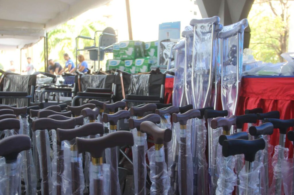 Entregan más de 1.600 ayudas técnicas en Maracay