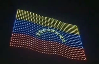 Espectáculo de drones cerró celebración del Día de las Madres