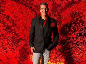 Huáscar Barradas estrenará programa de música y meditación