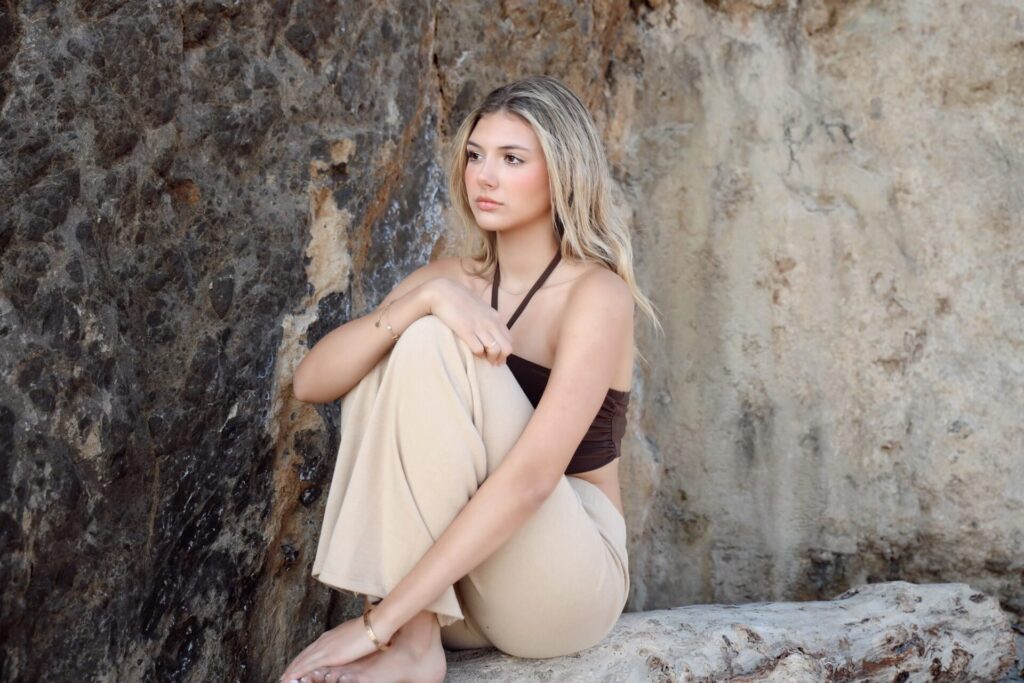 Sophia Treadway estrenó su sencillo “Cuidado” ⚠️🎶