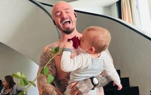 J Balvin lanza nueva colección de zapatos inspirada en su hijo Río