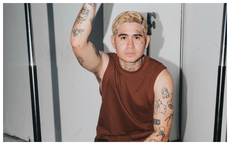 Noreh se queda sin voz y decide interrumpir su presentación en Nueva York