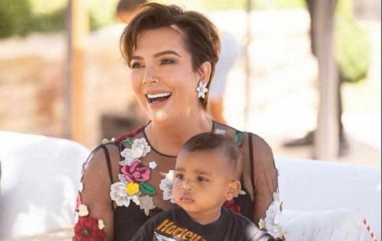 Kris Jenner le regala a su nieto un “mini Tesla” como regalo de cumpleaños
