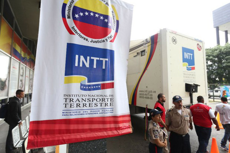 El INTT suspende licencias de conducir por estas razones