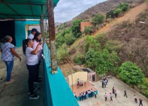 Inspeccionan Escuela Misión Barrio Adentro en La Vega