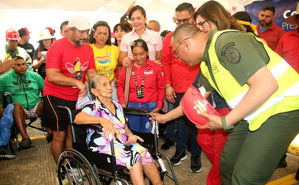 Jornada social atendió adultos mayores en Barinas