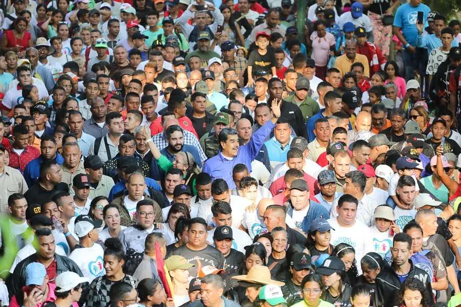 Maduro participa en el Encuentro por el Día Internacional de la Familia