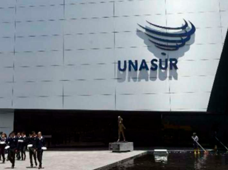 Maduro reafirma su compromiso con la unidad regional a través de Unasur