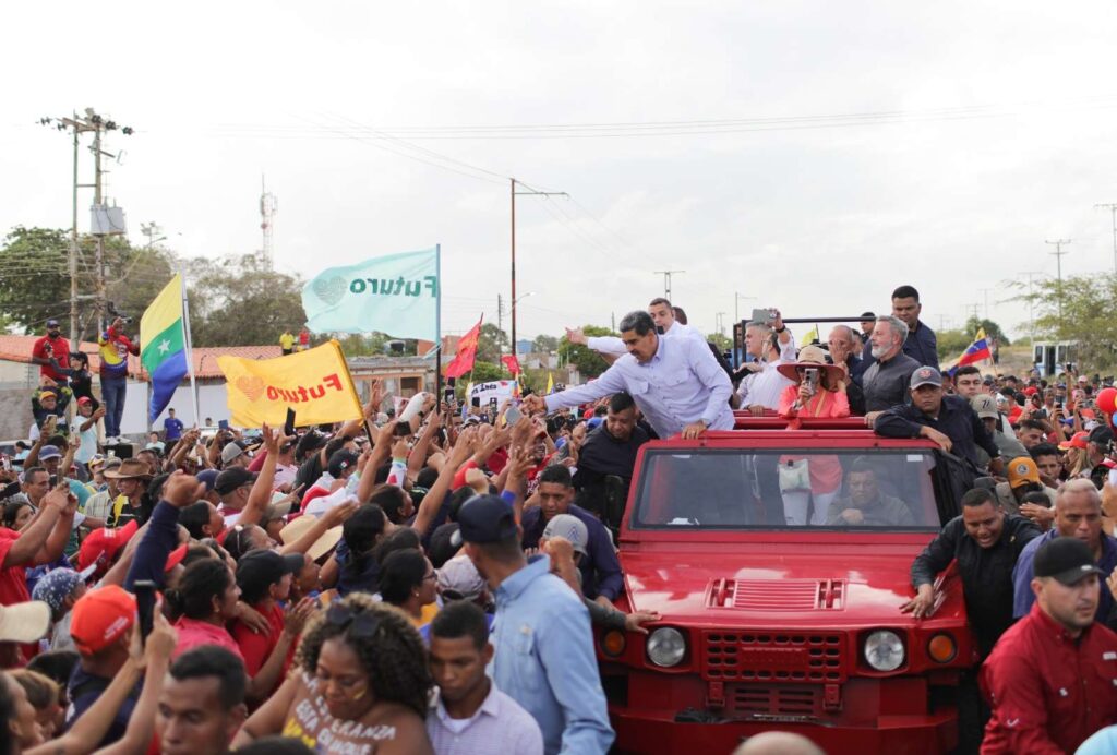 Margariteños salen a las calles y ratifican respaldo a Maduro