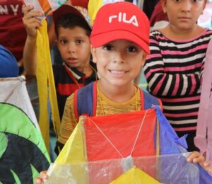 Niños valencianos disfrutaron del XLI Festival de Papagayos  