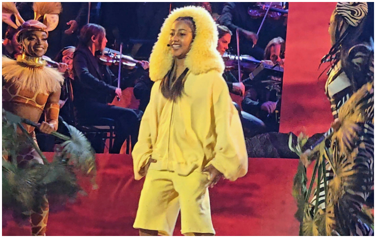 Hija de Kim Kardashian y Kanye West hizo su debut como cantante y actriz en el musical "El Rey león"