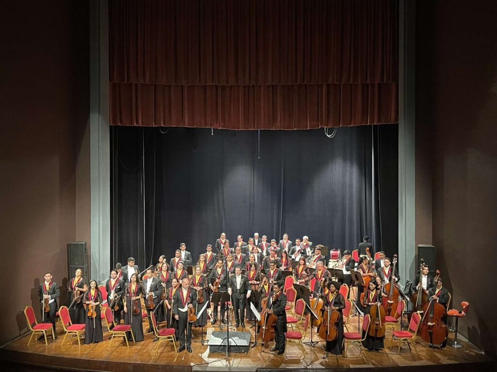 Orquesta venezolana se lució en Argelia