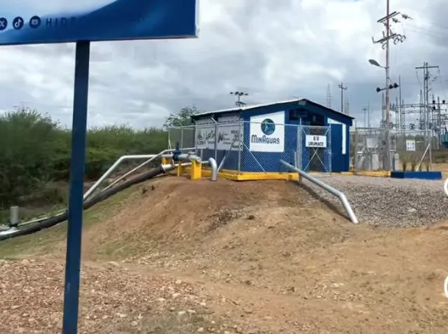 Pedregal recibe agua por tubería tras 34 años sin servicio