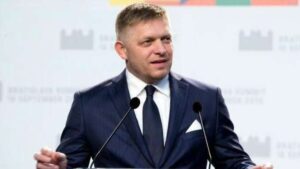 Primer ministro de Eslovaquia se encuentra “en un estado estable”