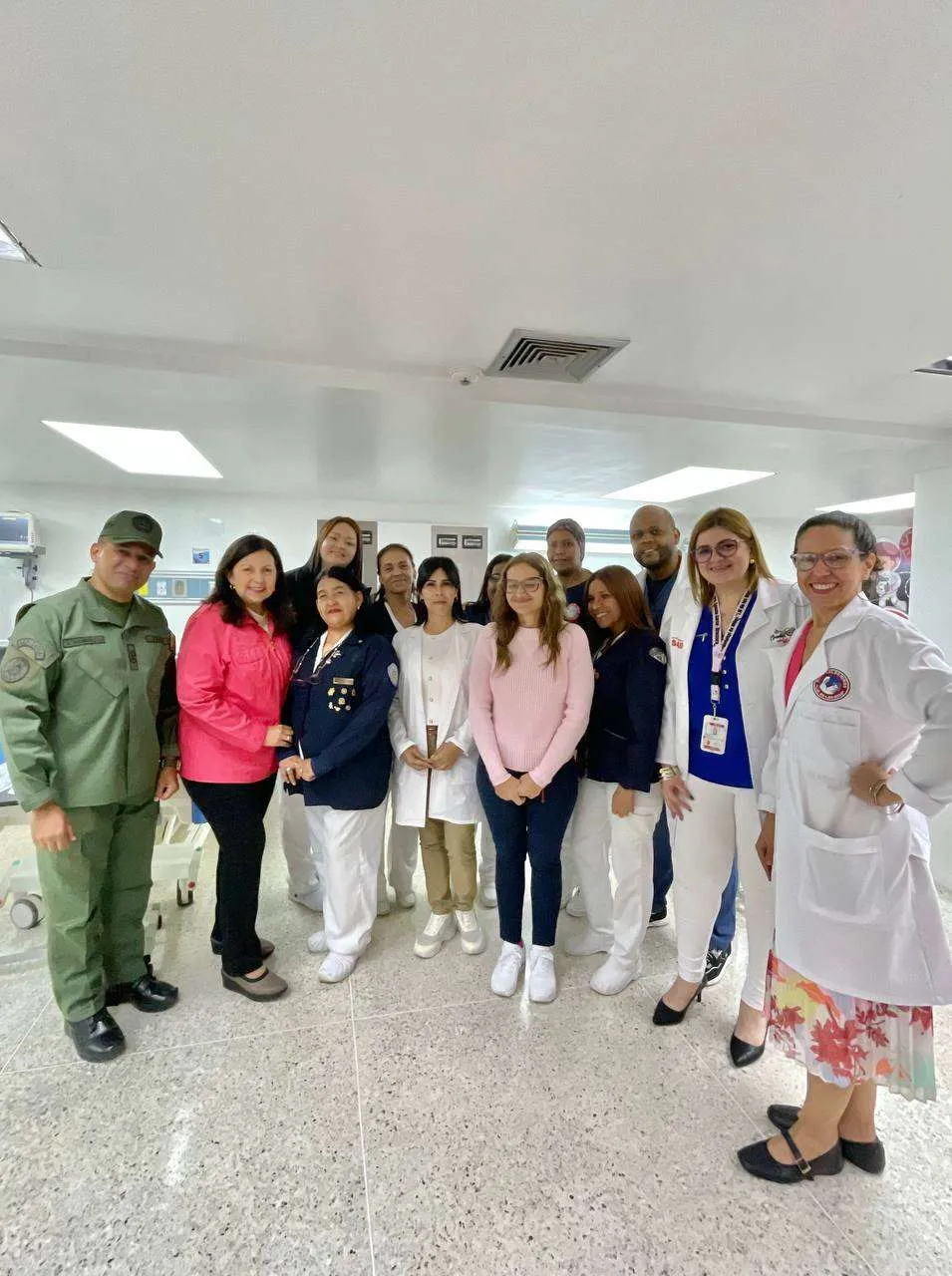 Reinauguran Unidad de Terapia Intensiva del JM de los Ríos