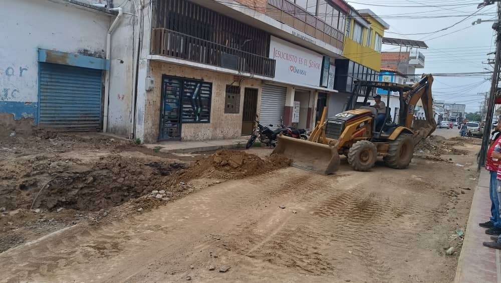 Reparan colector de aguas negras en San Antonio del Táchira