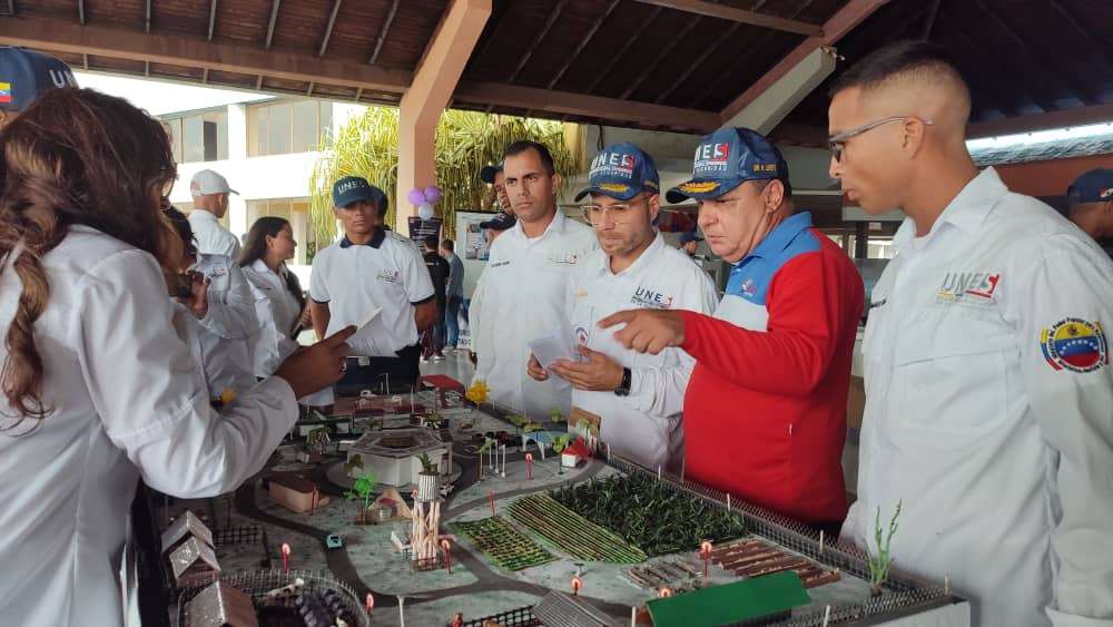 UNES presenta en Yaracuy proyectos tecnológicos de seguridad ciudadana