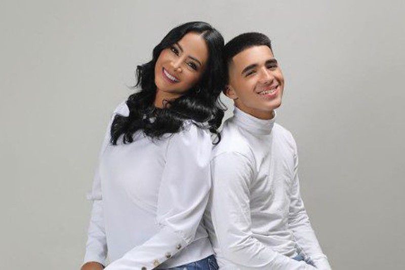 Norkys Batista y su hijo Sebastián Luttinger-Foto Cortesía