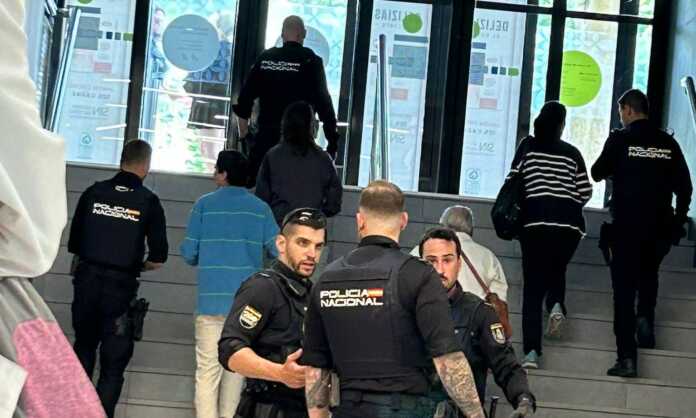 Policía de España detecta pero no detiene a hermanos García