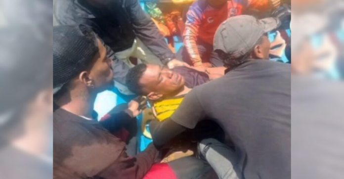 Rescatados dos de los tres pescadores desaparecidos en La Guaira