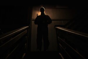 Vuelve el asesino más rarito del cine. Mark Duplass anuncia 'The Creep Tapes', la serie basada en uno de los found footage más brillantes de la última década
