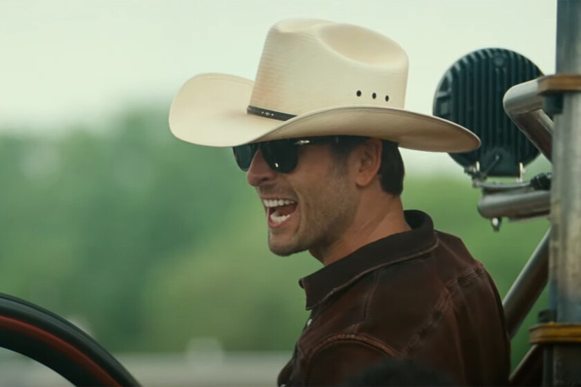 "Va a ser una de las secuencias de acción más increíbles de la historia". Glen Powell explica el duro rodaje de la escena más esperada de 'Twisters'