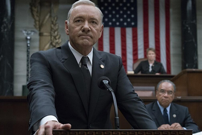 Kevin Spacey rompe a llorar al anunciar que está totalmente arruinado: "Voy a seguir adelante"