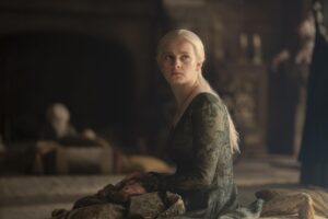 La escena de Sangre y Queso de 'La casa del dragón' era todavía más "abiertamente cruel" en el libro. El showrunner justifica las diferencias del final del episodio