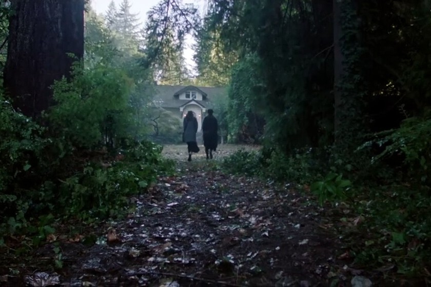 El tráiler de 'Heretic' no podría ser más malrollero. Un Hugh Grant terrorífico lidera la nueva película de A24 y los guionistas de 'Un lugar tranquilo'