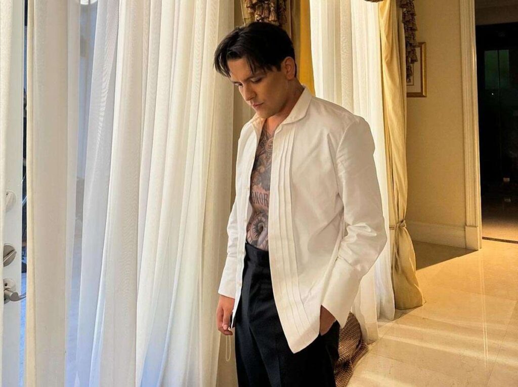Christian Nodal reaccionó a las críticas por su nueva relación