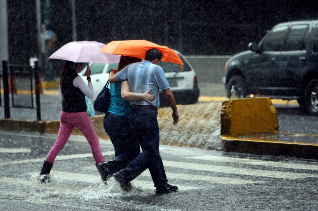 Continuarán las lluvias en gran parte del país