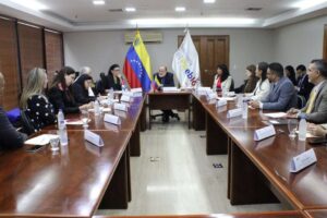 Defensor del pueblo y fiscal general de Cuba sostuvieron encuentro