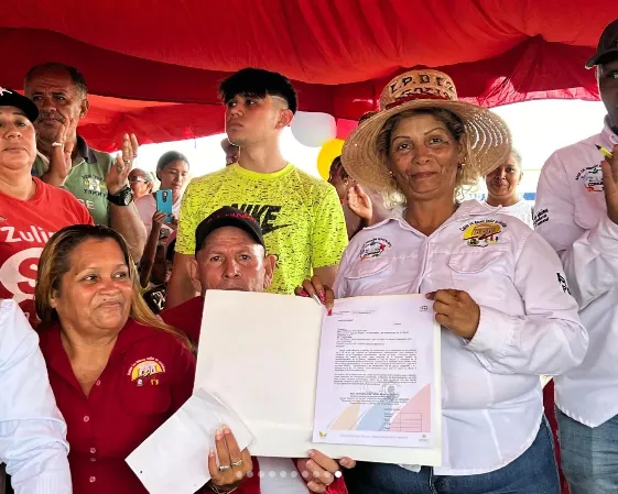 Entregan escuela de reciclaje en comuna de Maracaibo