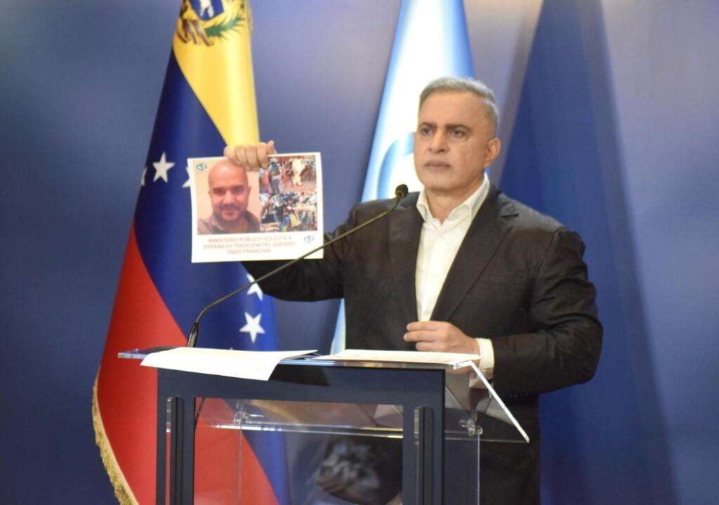 Fiscal Saab exige a Chile registro migratorio de Ronald Ojeda