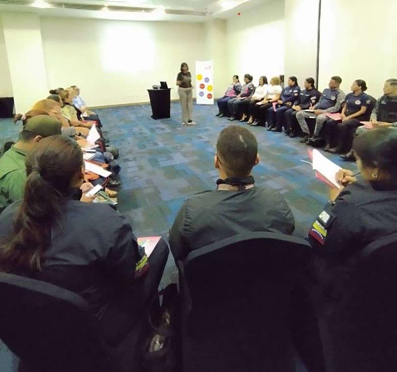 Fortalecen capacidades policiales en materia de derechos de niños, niñas y adolescentes