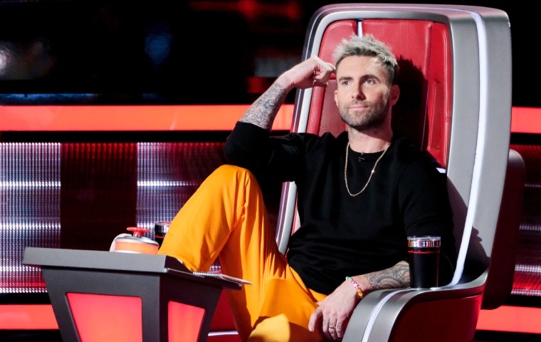 ¡Regresa a su silla! Adam Levine vuelve como jurado en “The Voice”