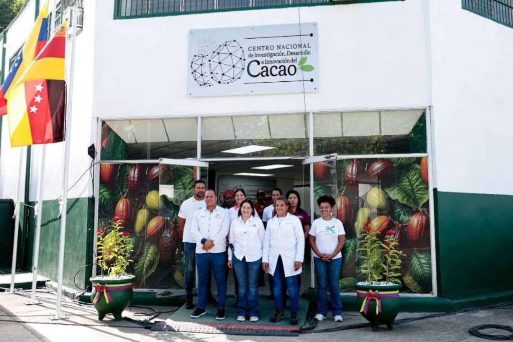 Inauguran Centro de Investigación del Cacao en Miranda