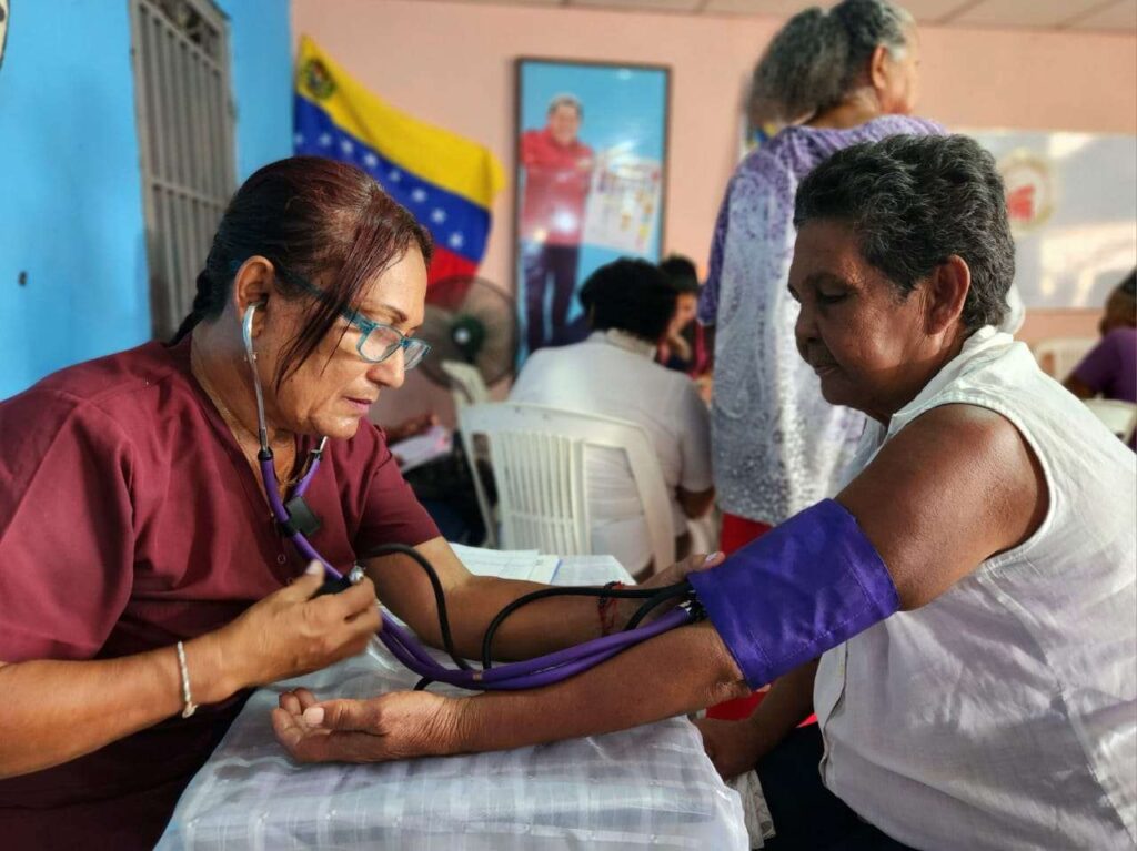 Jornada "Más años, más amor" atendió a más de 400 abuelos en Cumaná
