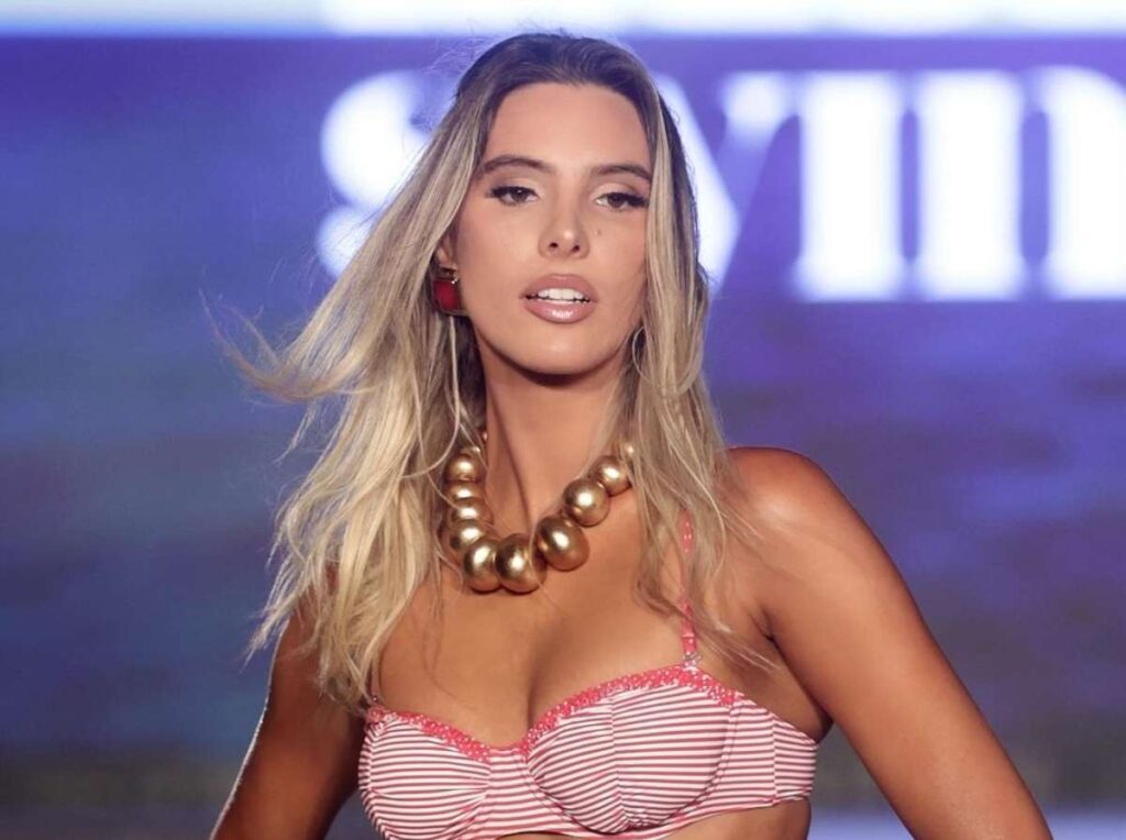 Lele Pons presumió cuerpo en desfile de Sports Illustrated