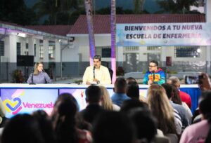 Maduro: Hay que llegar a los más altos estándares científicos y tecnológicos