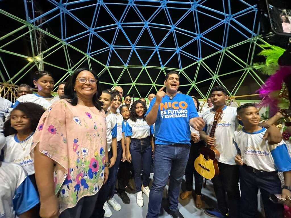 Maduro entregó como nueva la Casa del Músico en San Félix